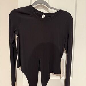 Lululemon time to restore long sleeve shirt